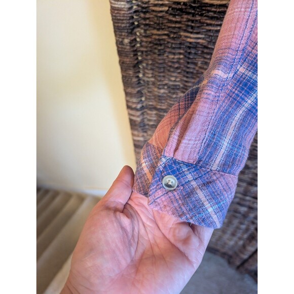 BDG Plaid Keanu Button Up Flannel Shirt Women's Medium Pink Blue Oversized Boho - Picture 4 of 7